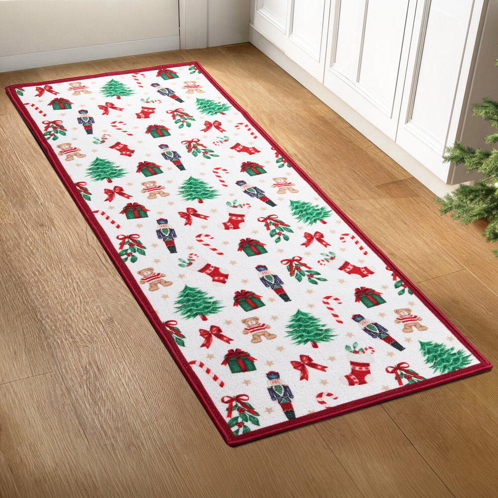 Christmas Washable Runner Image 3