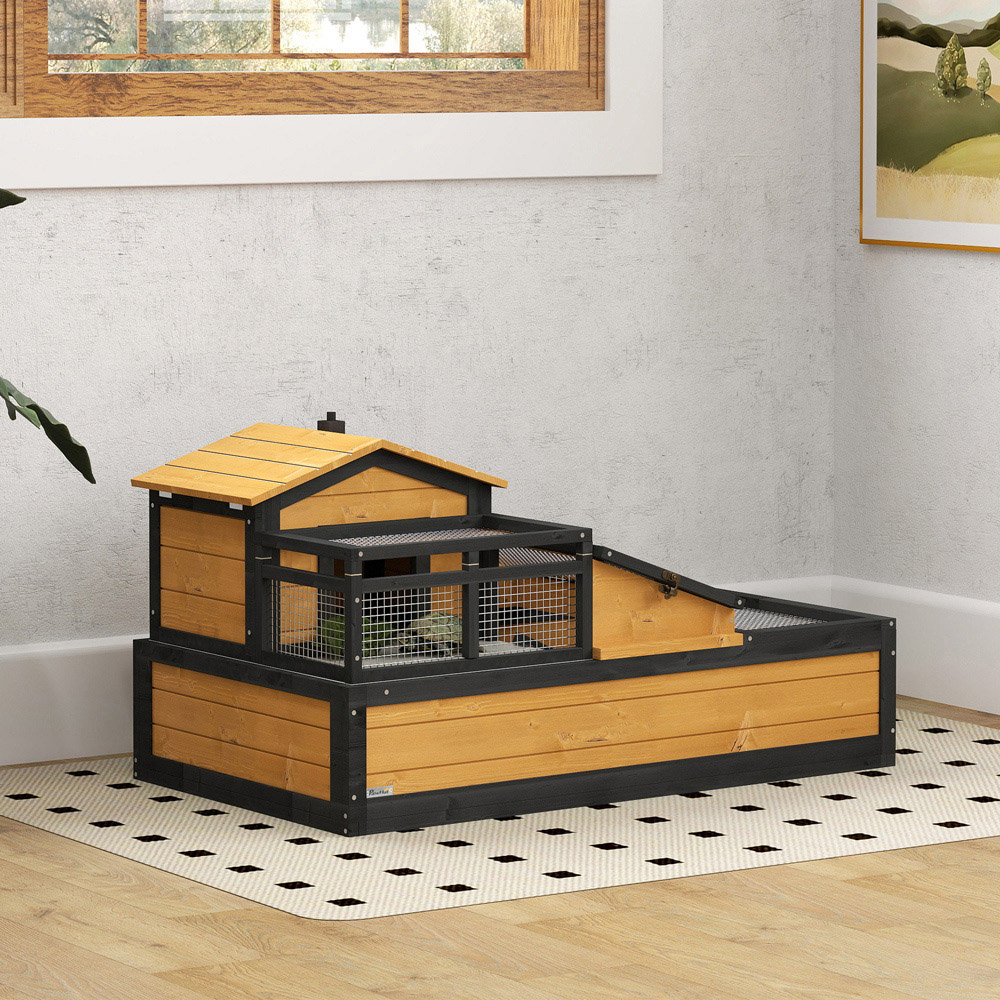PawHut Wooden Tortoise House with Balcony and Tray Image 2