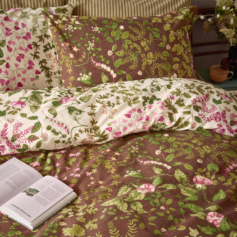 Furn Flora Wilde King Size Chocolate Reversible Duvet Cover Set Image 3