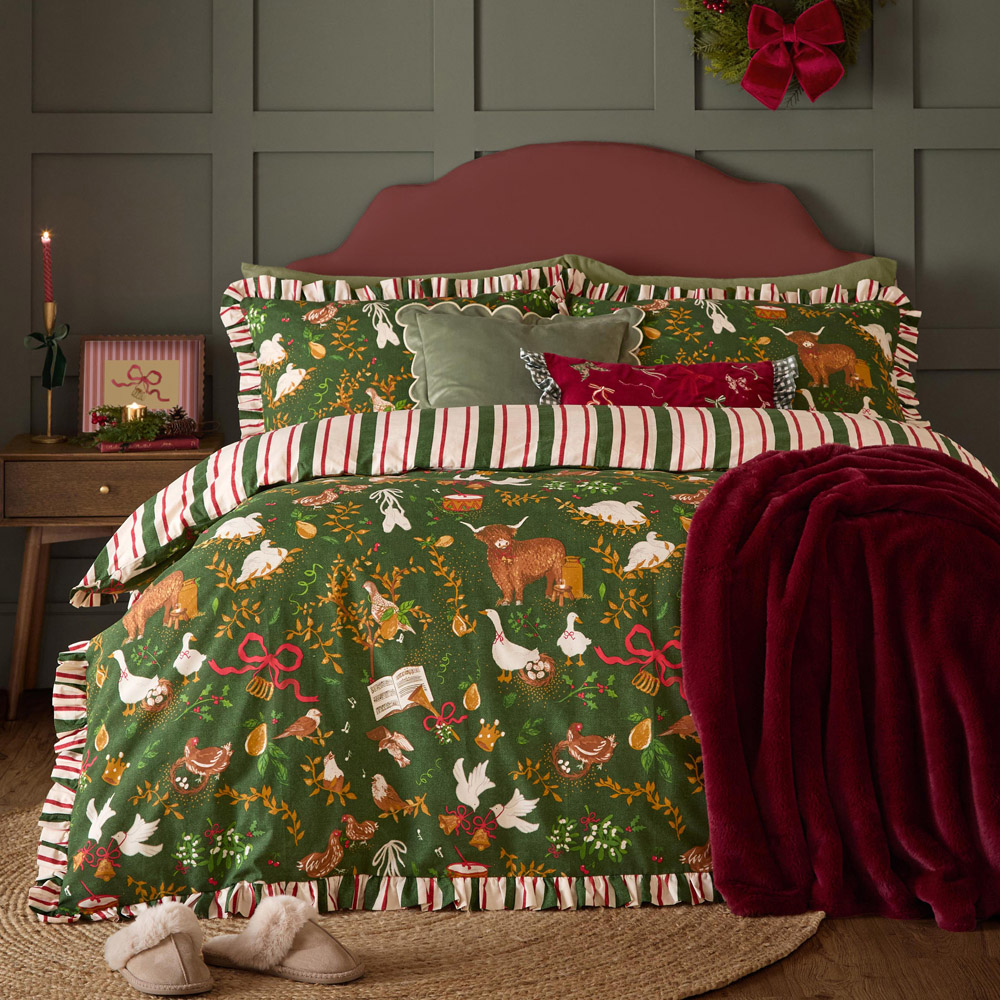 Furn Christmas Twelve Days Frill Single Green Reversible Duvet Cover Set Image 1