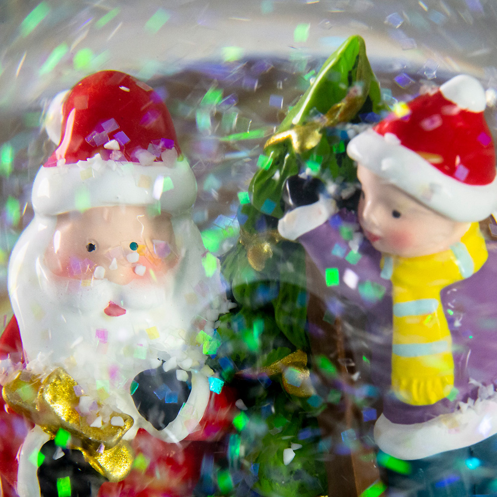 The Christmas Workshop Wind Up Musical Santa Snow Globe Decoration Image 3