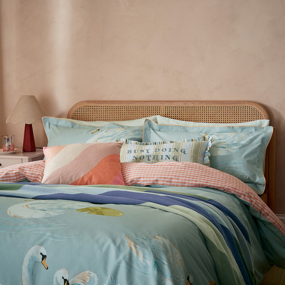 Yvonne Ellen King Size Aqua Sister Swans Reversible Duvet Set Image 3