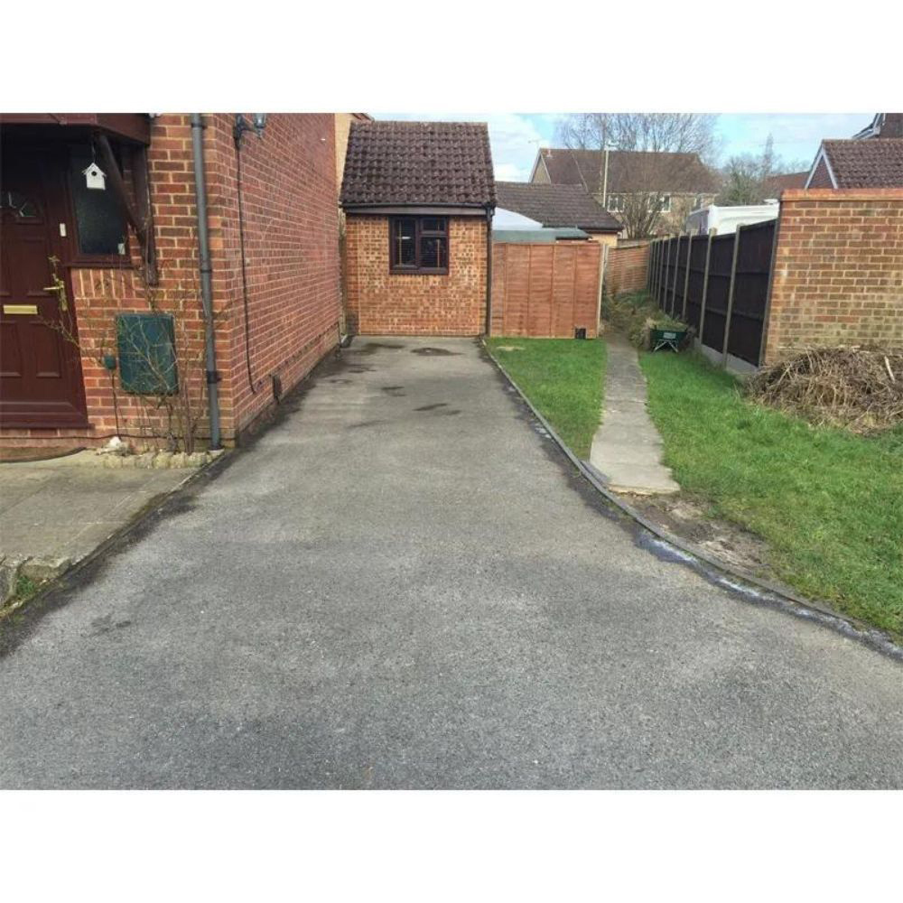 StoneCare4U Essential Black Tarmac Sealer 5L Image 8