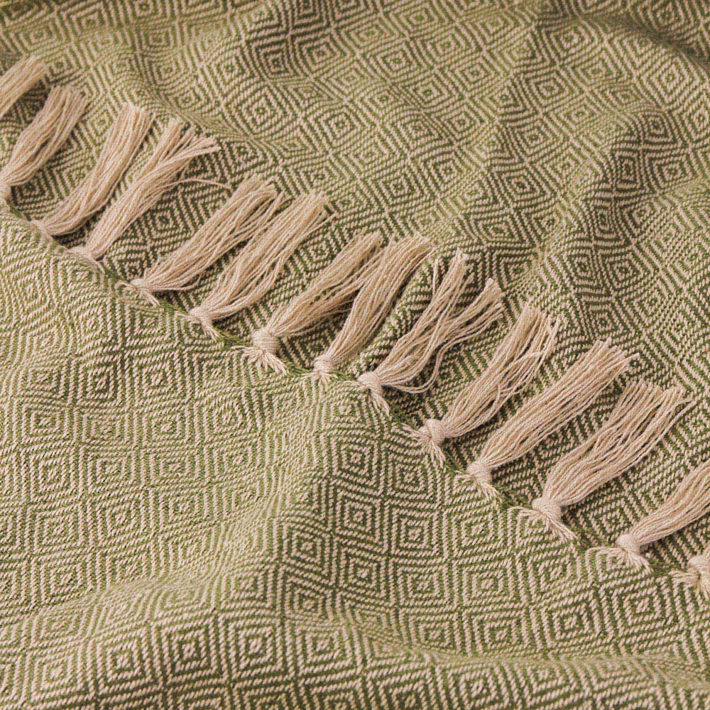 Furn Dessa Green Geometric Woven Throw 130 x 180cm Image 2