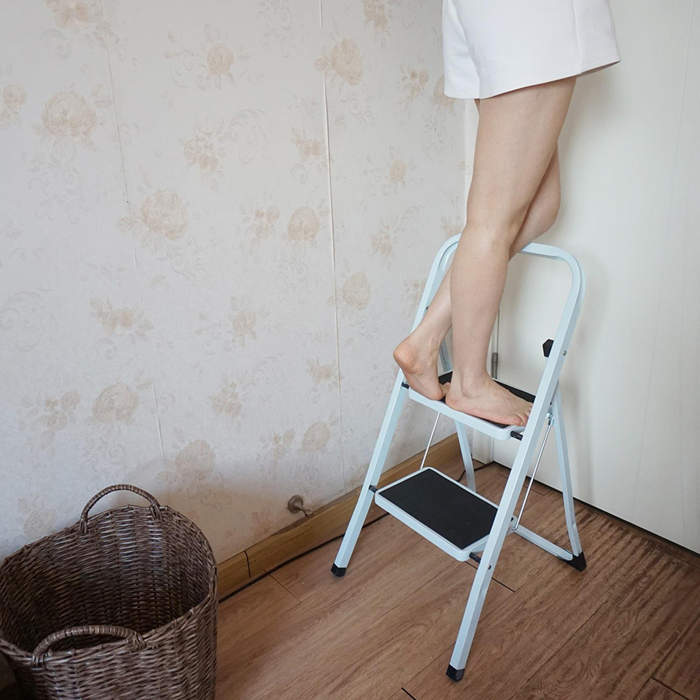 Gr8 Home 2 Step Folding Non Slip Tread Heavy Duty Steel Ladder Image 6