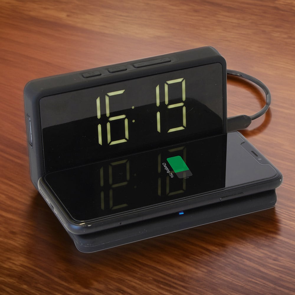 RED5 Black Wireless Phone Charging Alarm Clock 15cm Image 2