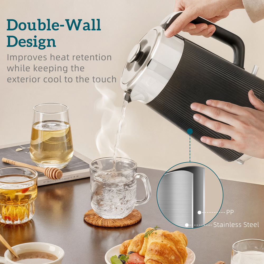 HOMCOM 800-266V70BK Black 1.7L Rapid Boil Kettle 3000W and 4 Slice Toaster Set Image 5
