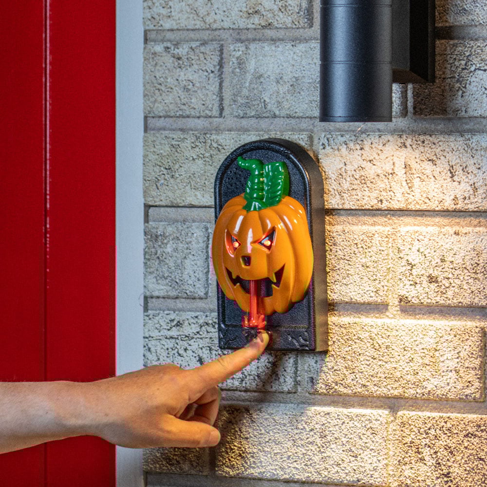 Global Gizmos Halloween Orange and Green Skull Doorbell Image 2