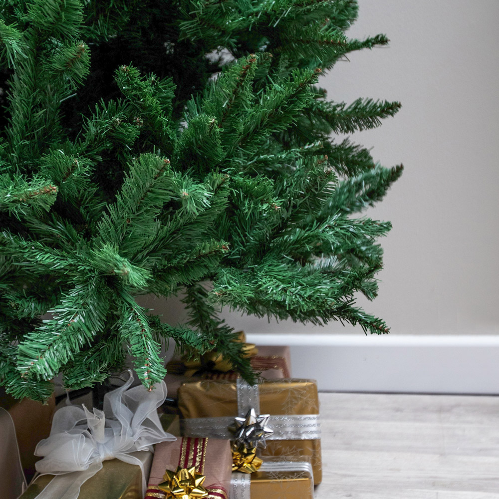 The Christmas Centre Wentworth Green PVC Slim Artificial Xmas Tree 7ft Image 4