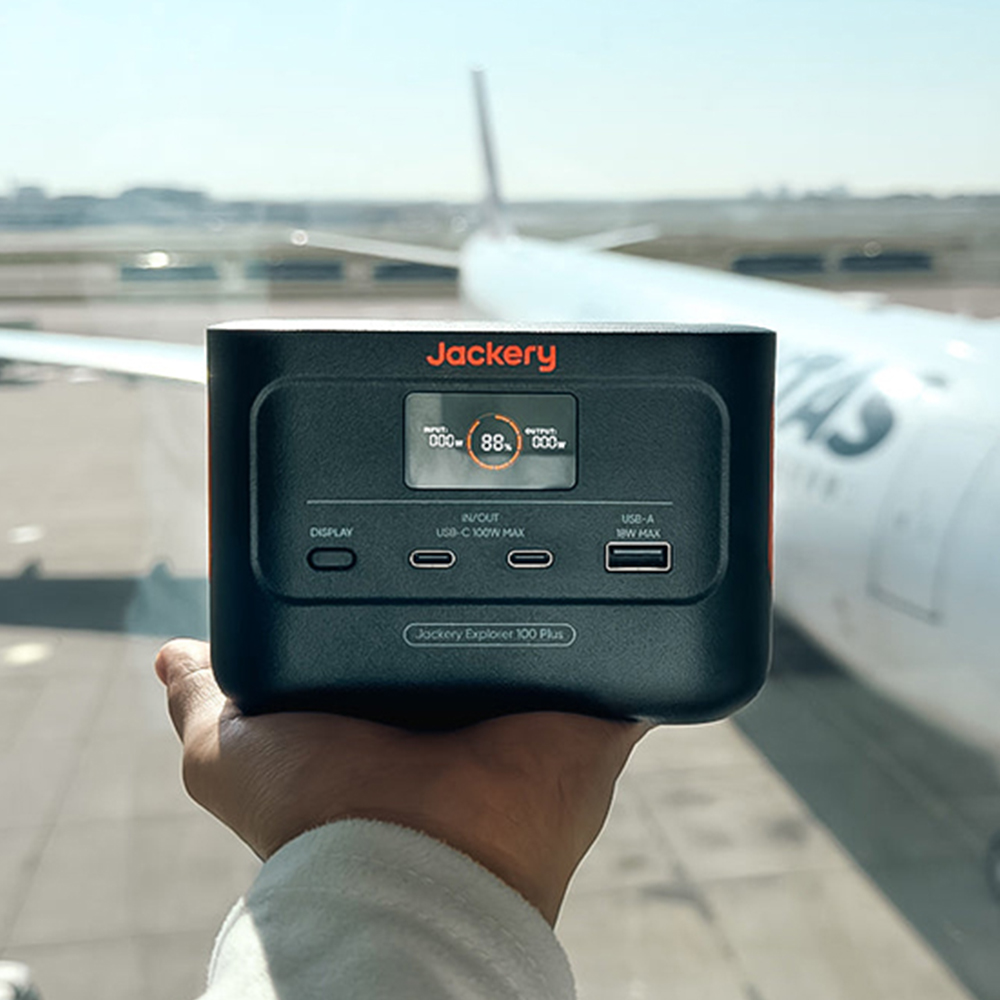 Jackery Explorer E100 Plus UK Power Station Image 7