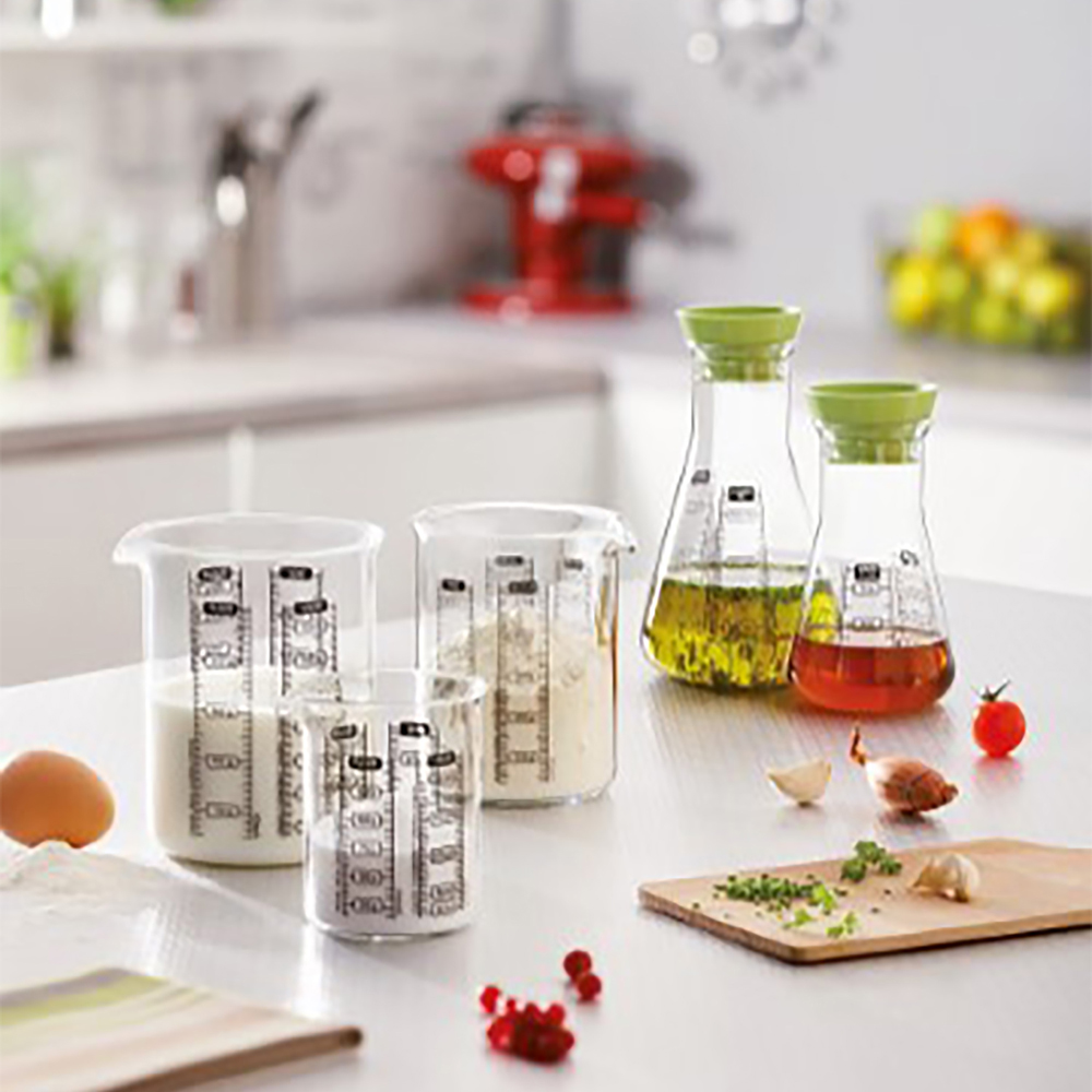 Pyrex Kitchen Lab 250ml Measuring Jug Image 2