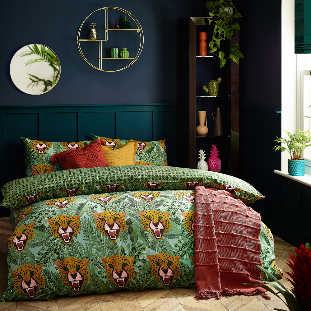 furn. Untamed King Size Green Duvet Set Image 4