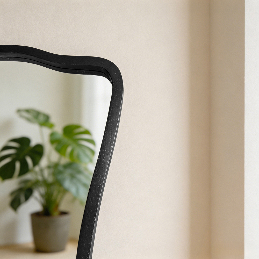 Wiggle Lean To Mirror Black Image 5