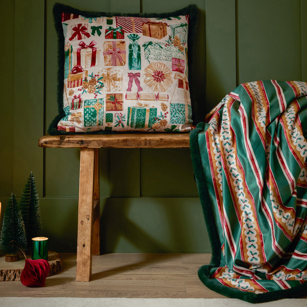 Furn All Wrapped Up Emerald and Red Velvet Faux Fur Reversible Cushion 50 x 50cm Image 6