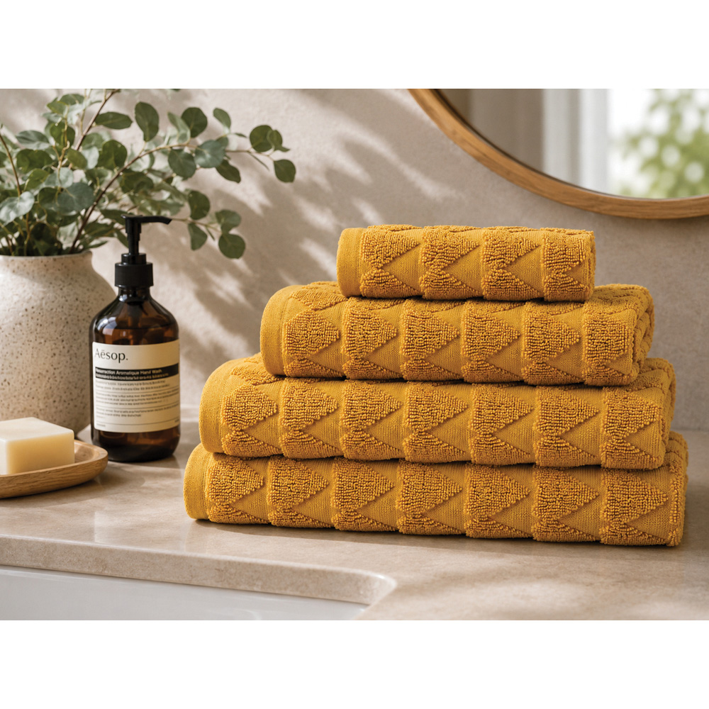 Bellissimo Home Cotton Ochre Teardrop Jacquard Heavyweight Bath Towel Image 2
