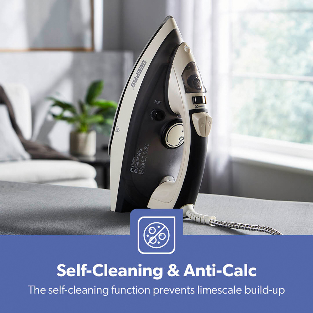 Geepas Grey Fast Heat-Up Grey Steam Iron 2200W Image 3