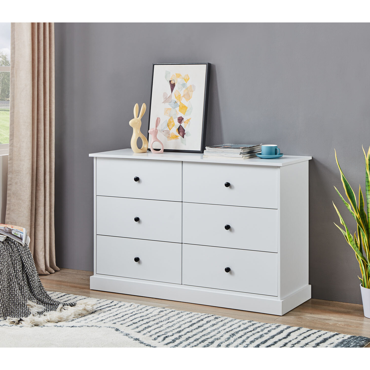Windsor Chest of Drawers White Image 1