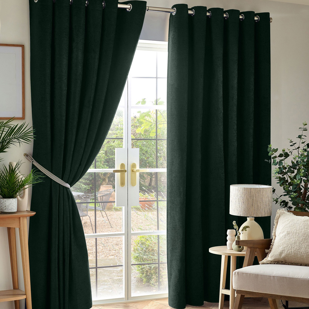 Alan Symonds Green Chenille Blackout Ring Top Eyelet Curtains 117 x 229cm Image 1