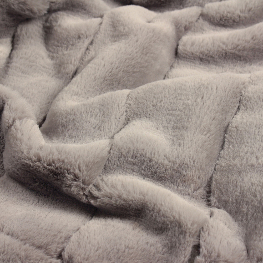 Paoletti Empress Grey Large Faux Fur Throw 140 x 200cm Image 4