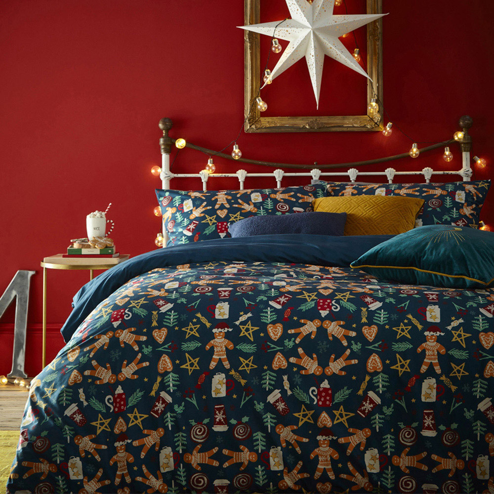 furn. Yuletide Treats Single Navy Christmas Duvet Cover Set Image 1
