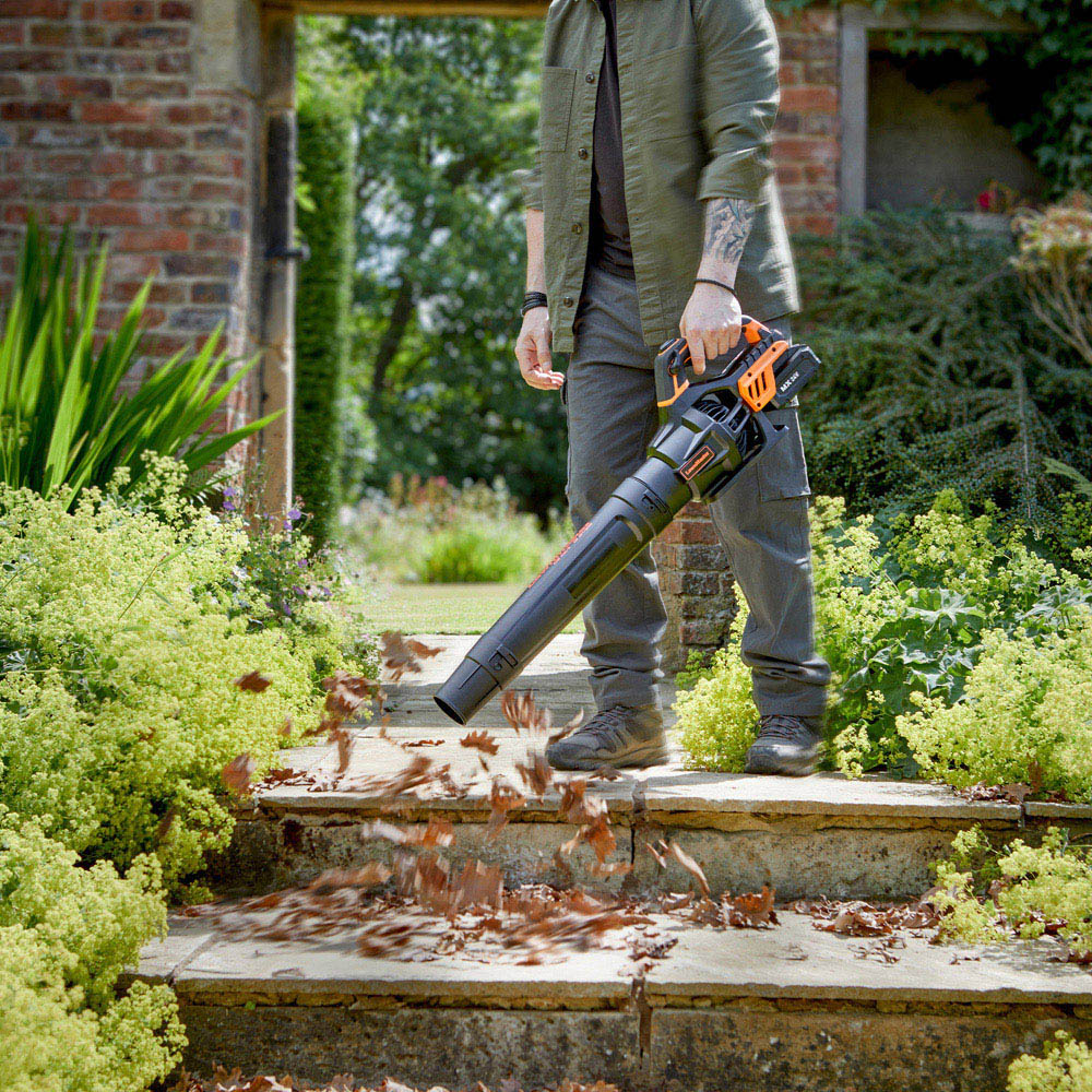 LawnMaster CLBL2407-01 MX 24V Cordless Handheld Axial Leaf Blower with 4.0Ah Battery Image 4
