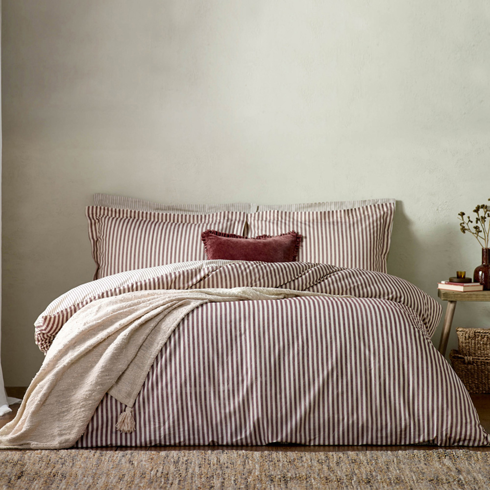Yard Hebden Single Melange Stripe Cotton Beetroot Duvet Set Image 1