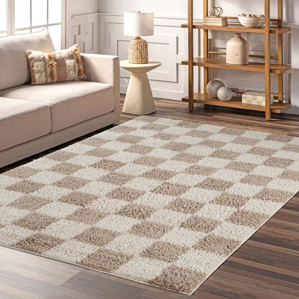 Desire Rugs Chester Beige Shaggy Checkered Rug 120 x 170cm Image 5