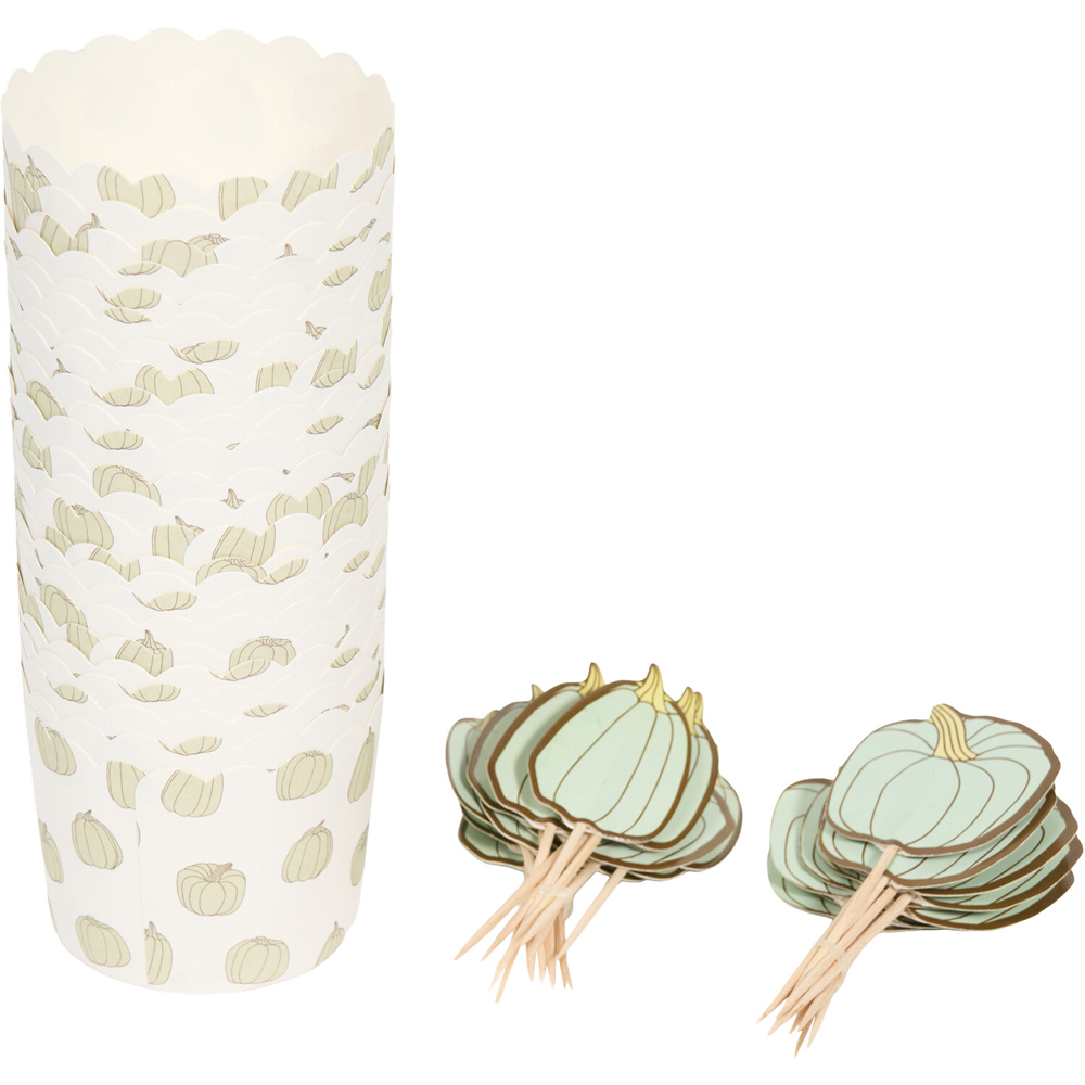 Pumpkin Cupcake Cases with Toppers Image 5