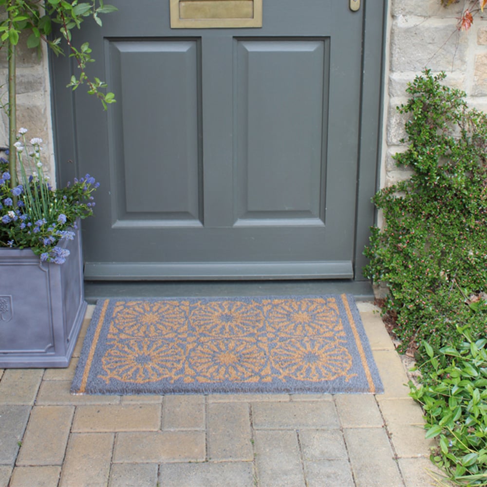 RHS Starburst Grey Latex Backed Door Mat 45 x 75cm Image 2