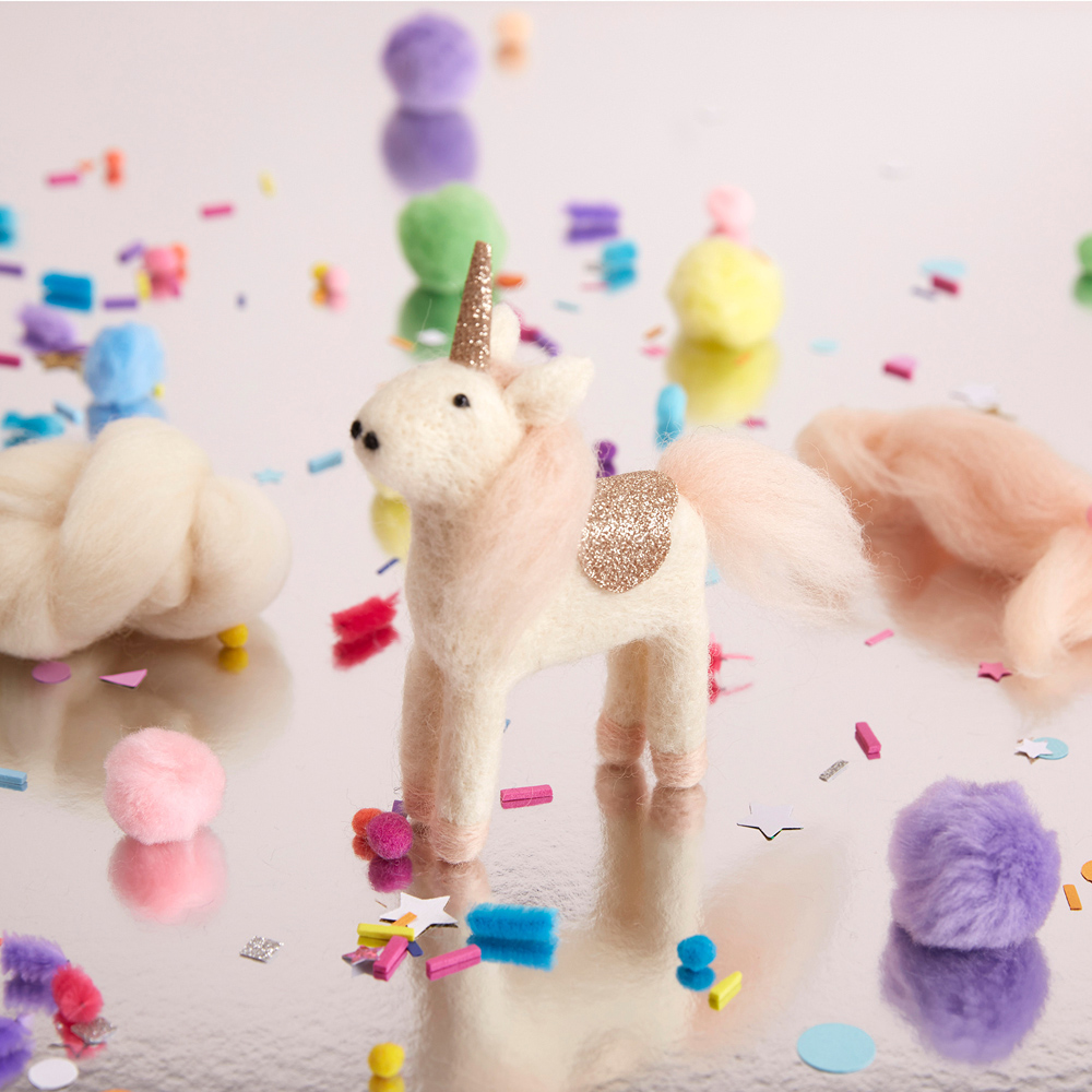 Simply Make Unicorn Needle Felting Craft Kit Image 2