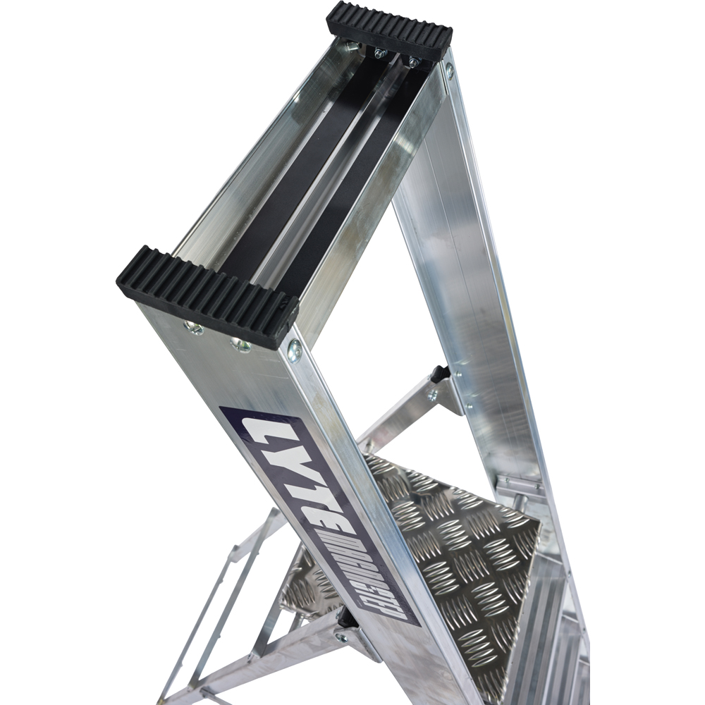 Lyte Ladders and Towers MagnaStep 10 Tread Aluminium Platform Step Ladder Image 5