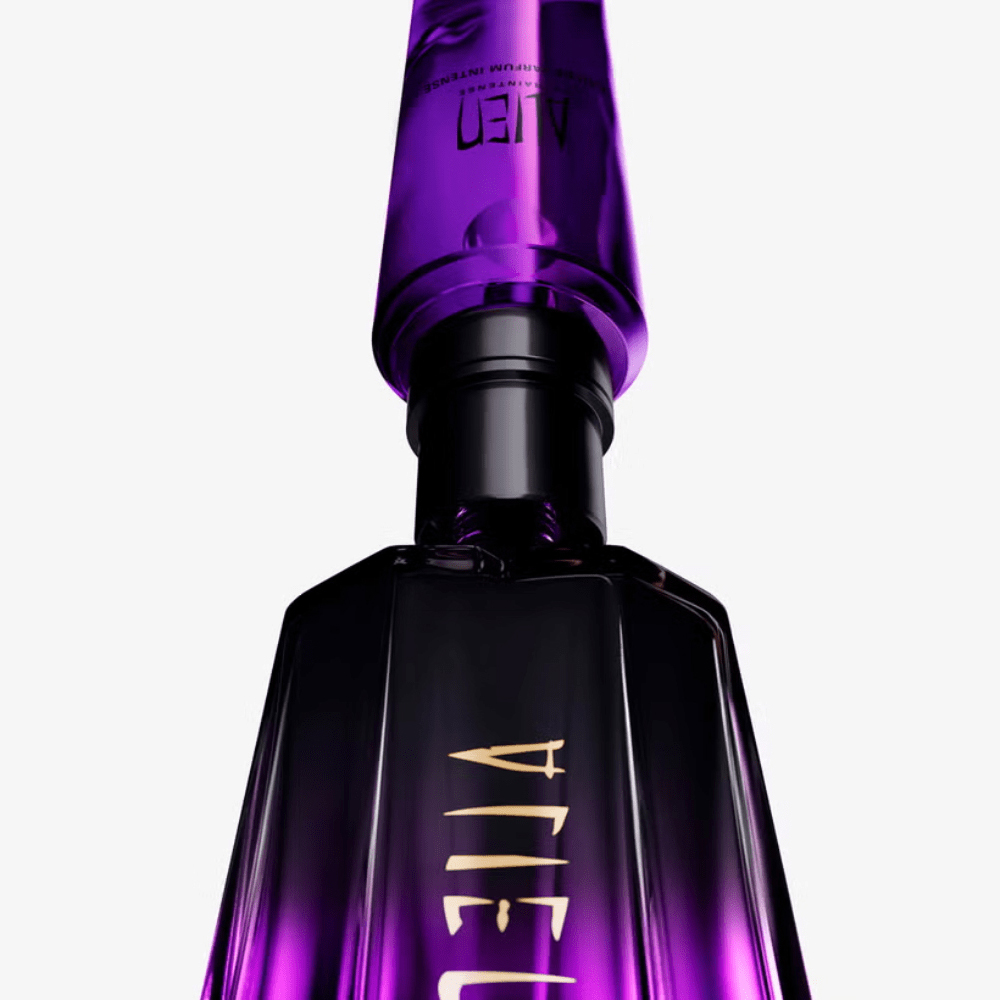 Thierry Mugler Alien Extraintense Refillable Eau De Parfum 60ml Spray Image 4