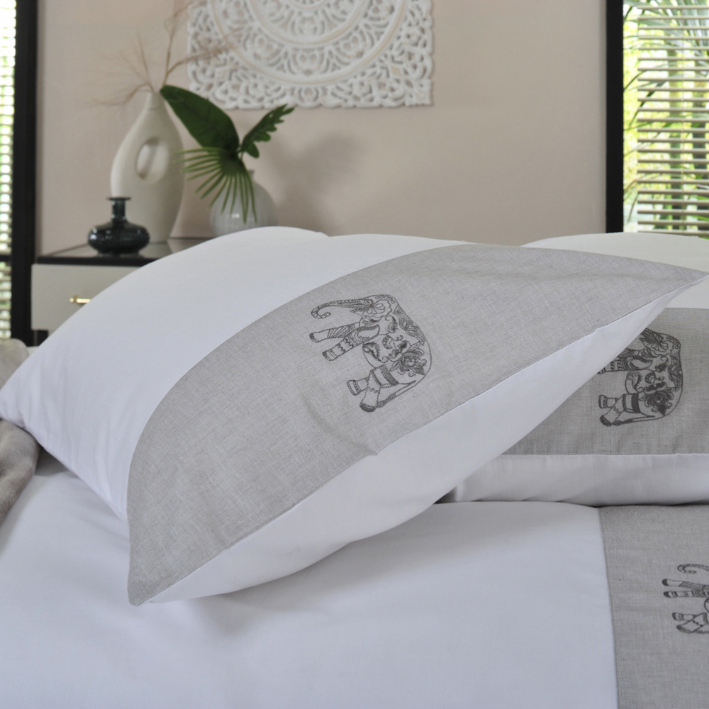 The Lyndon Company Elephants Super King Size Duvet Set Image 2
