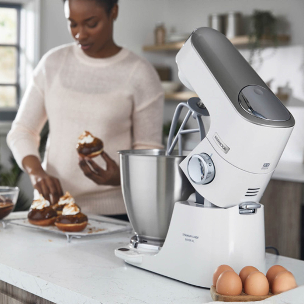 Kenwood Chef Baker KW0306 White 7L Stand Mixer Image 6