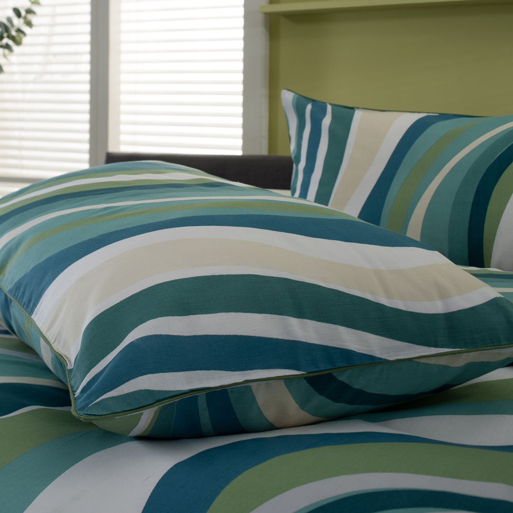 Deyongs Smith Wave Double Green Duvet Set Image 3