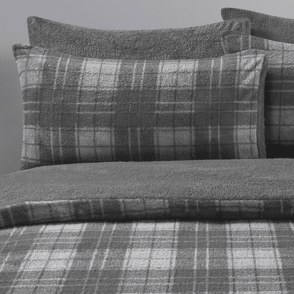 Velosso Double Grey Check Teddy Fleece Duvet Set Image 2