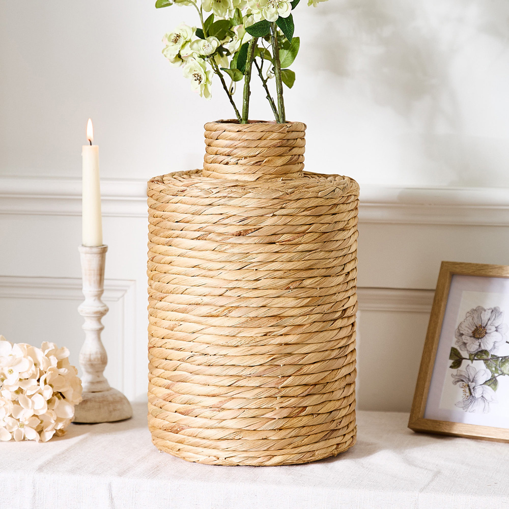 Dibor Natural Water Hyacinth Bottle Vase Image 2