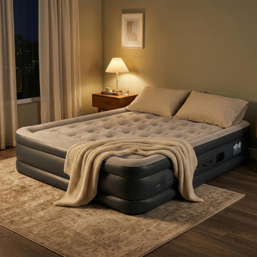 Harbour Housewares King Size Black and Grey Airbed with Built-in Electric Pump Image 3