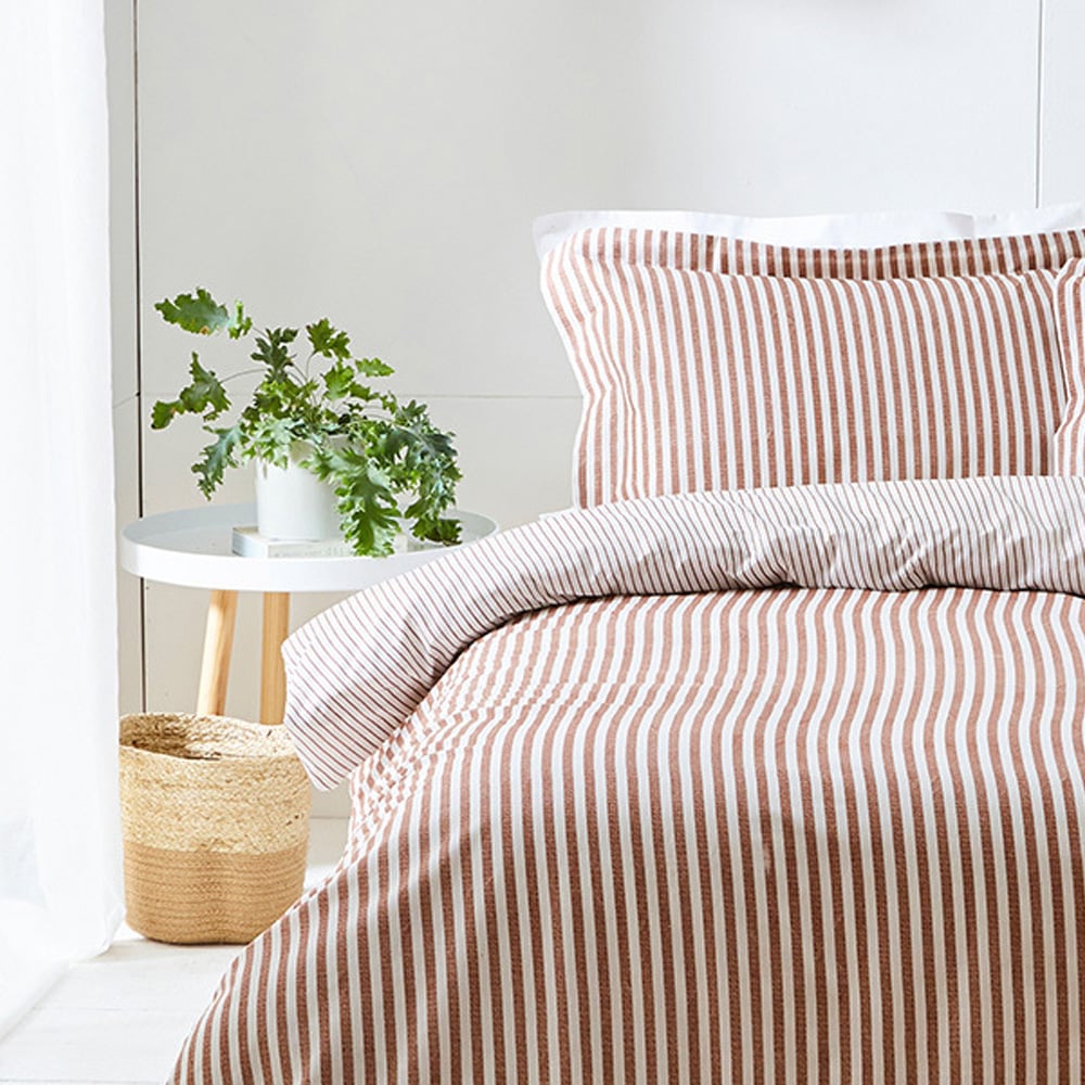 Yard Double Hebden Pecan Reversible Duvet Set Image 2