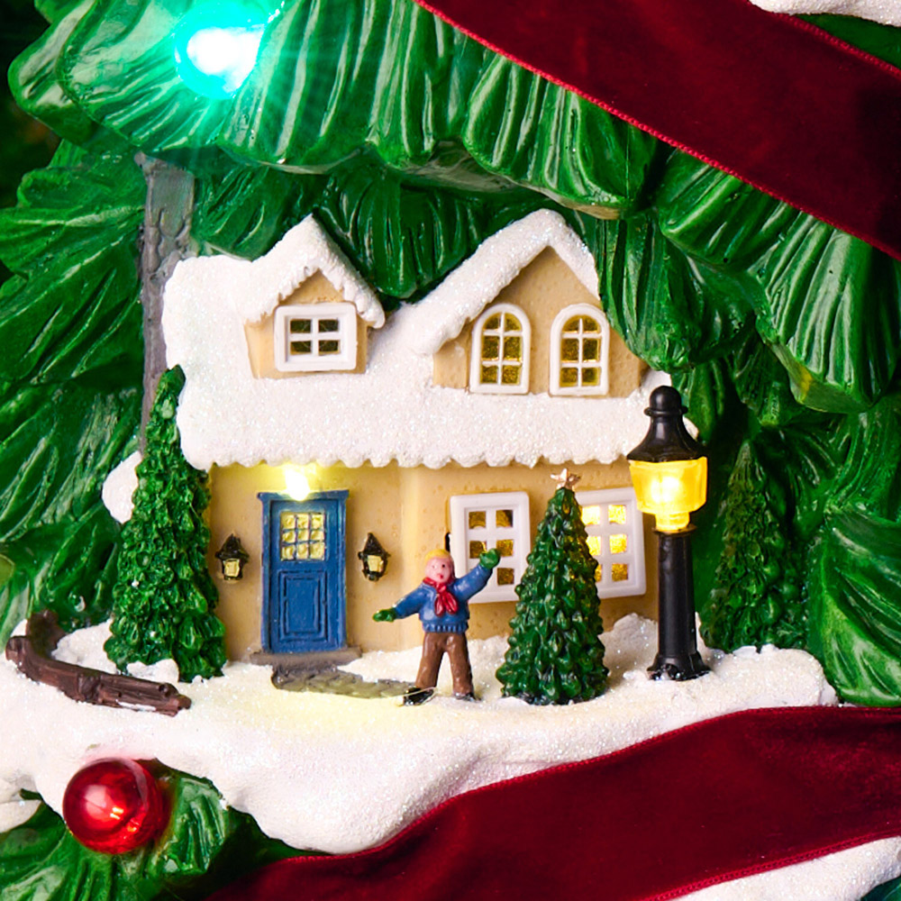 Christmas Wreath Model Image 3