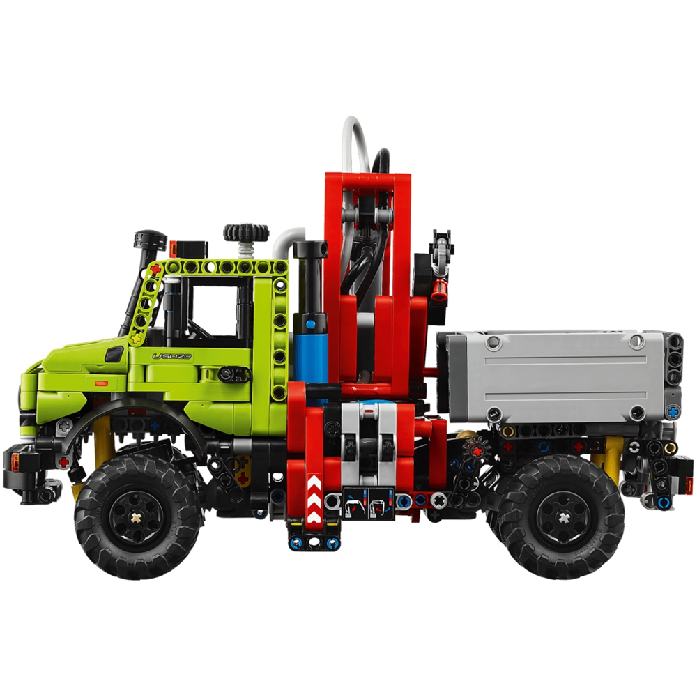LEGO Technic 42242 Mercedes-Benz Unimog U with Crane Set 1189-Piece Image 6