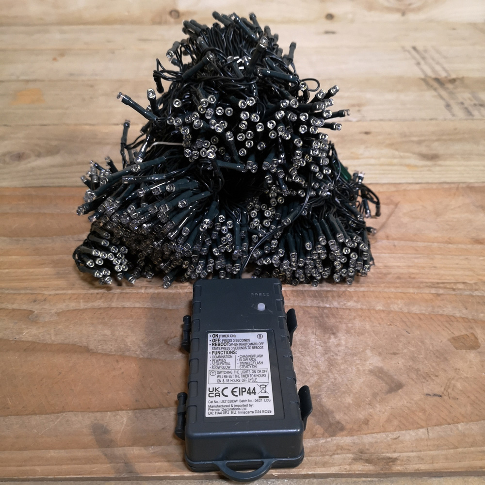 Premier TimeLights 1000 Warm White LED Multi-Function Green Cable String Light 100m Image 6