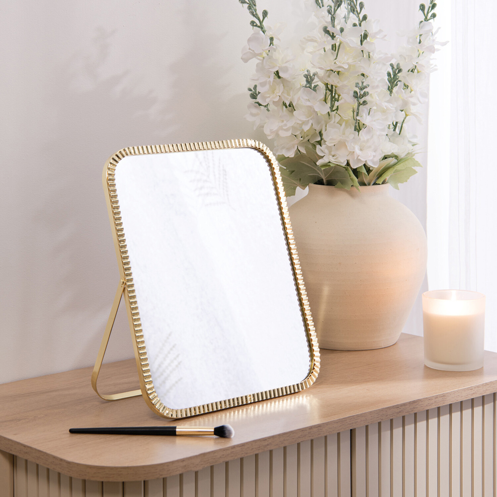Gold Fluted Mirror Image 2