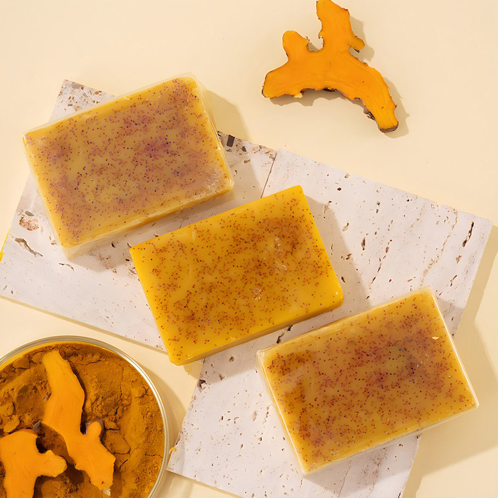 Avilo Turmeric and Kojic Acid Soap Bar 3 Pack Image 2