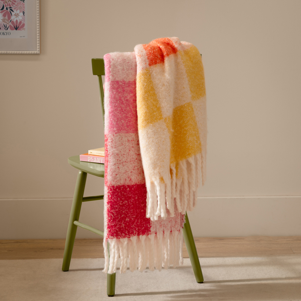 Furn Maisie Citrus Blush Checked Tasselled Throw 130 x 180cm Image 2