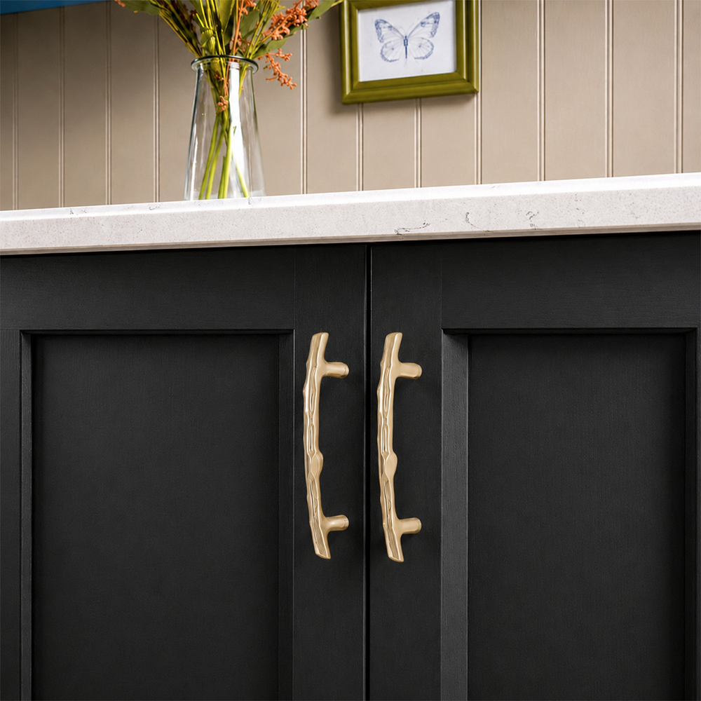Spira Brass Bamboo Polished Brass Cabinet Pull Handle 150mm Image 2
