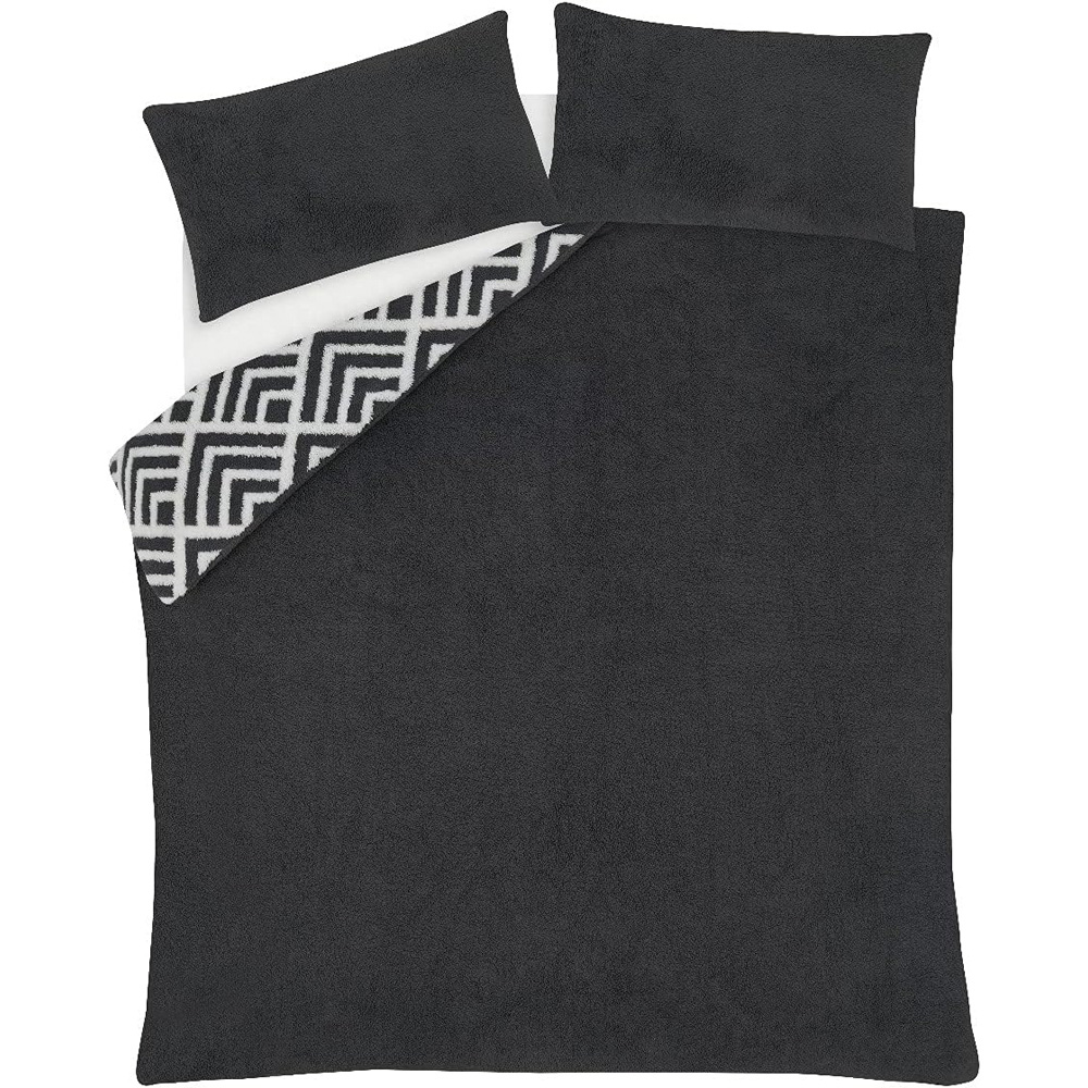 Smart Living King Size Charcoal Geo Jacquard Fleece Duvet Set Image 4