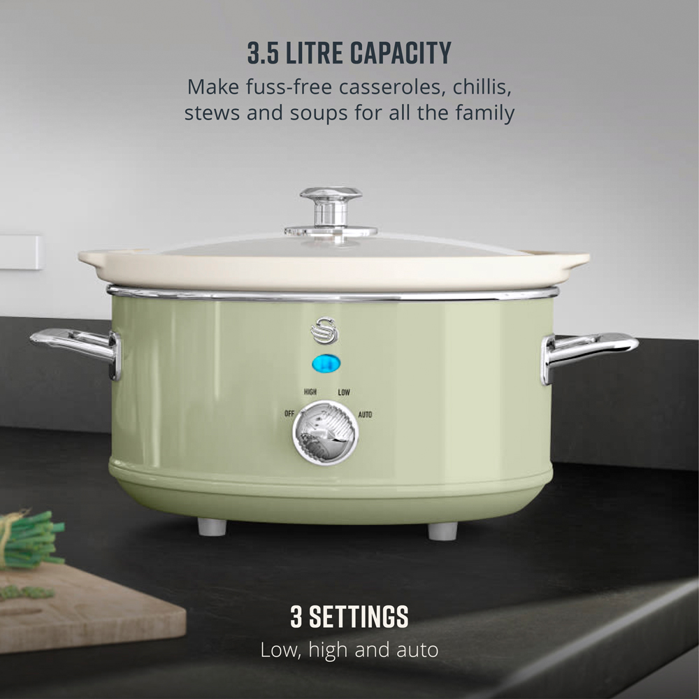 Swan SF17021GN Retro Green 3.5L Slow Cooker Image 3