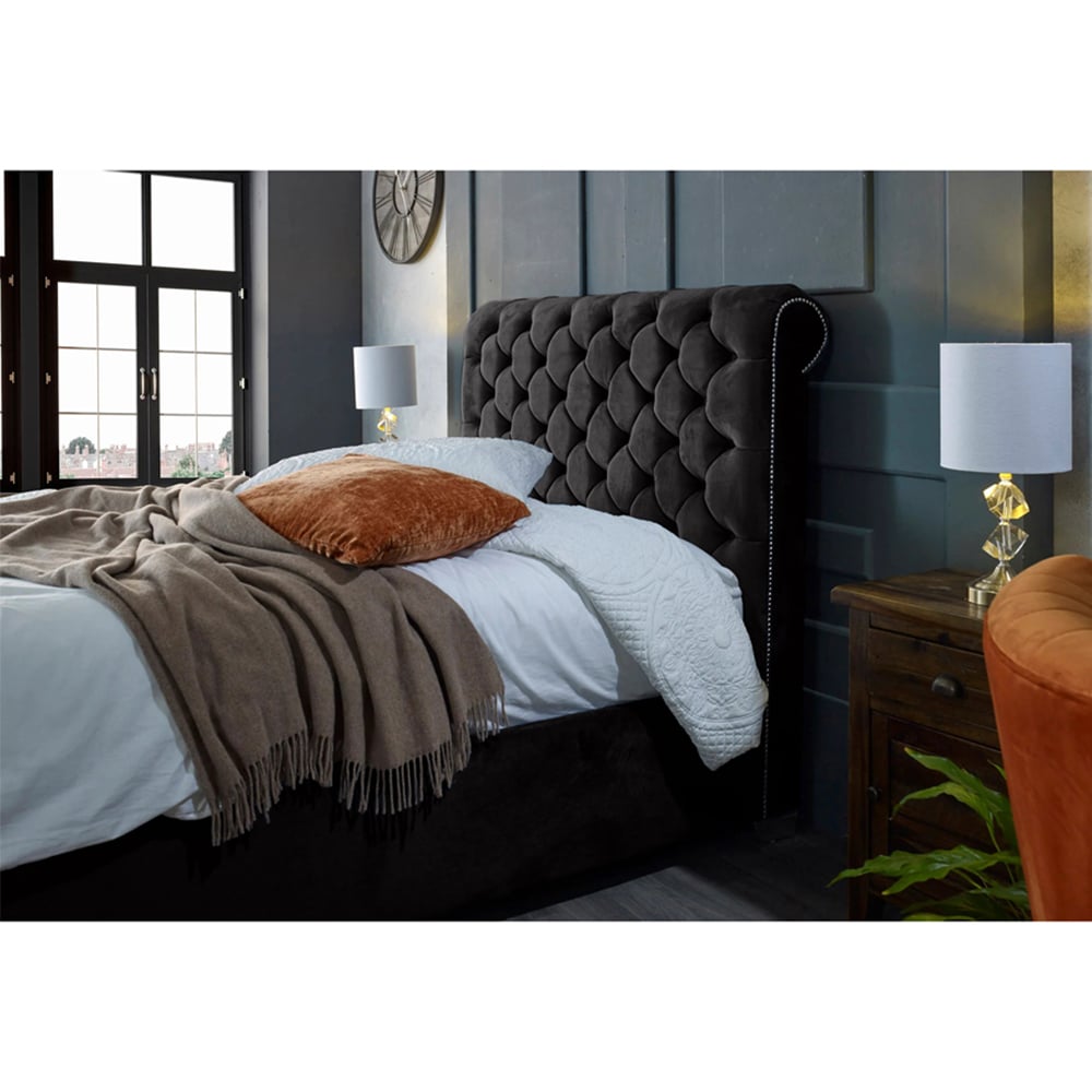 Eleganza Home Veneta King Size Black Plush Velvet Bed Frame with Chesterfield Headboard Image 2