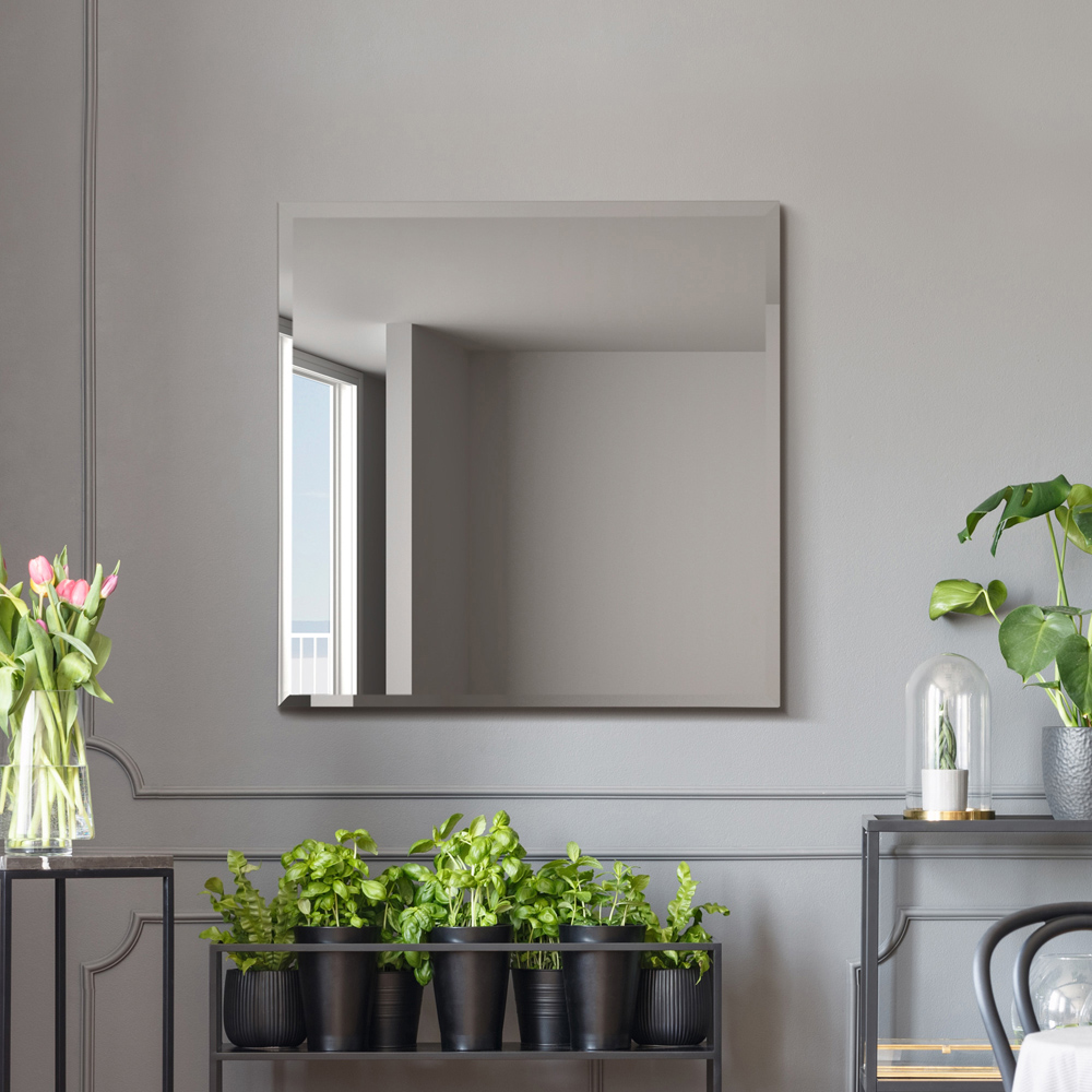 MirrorOutlet The Moderni Bevelled Wall Mirror 70 x 70cm Image 7